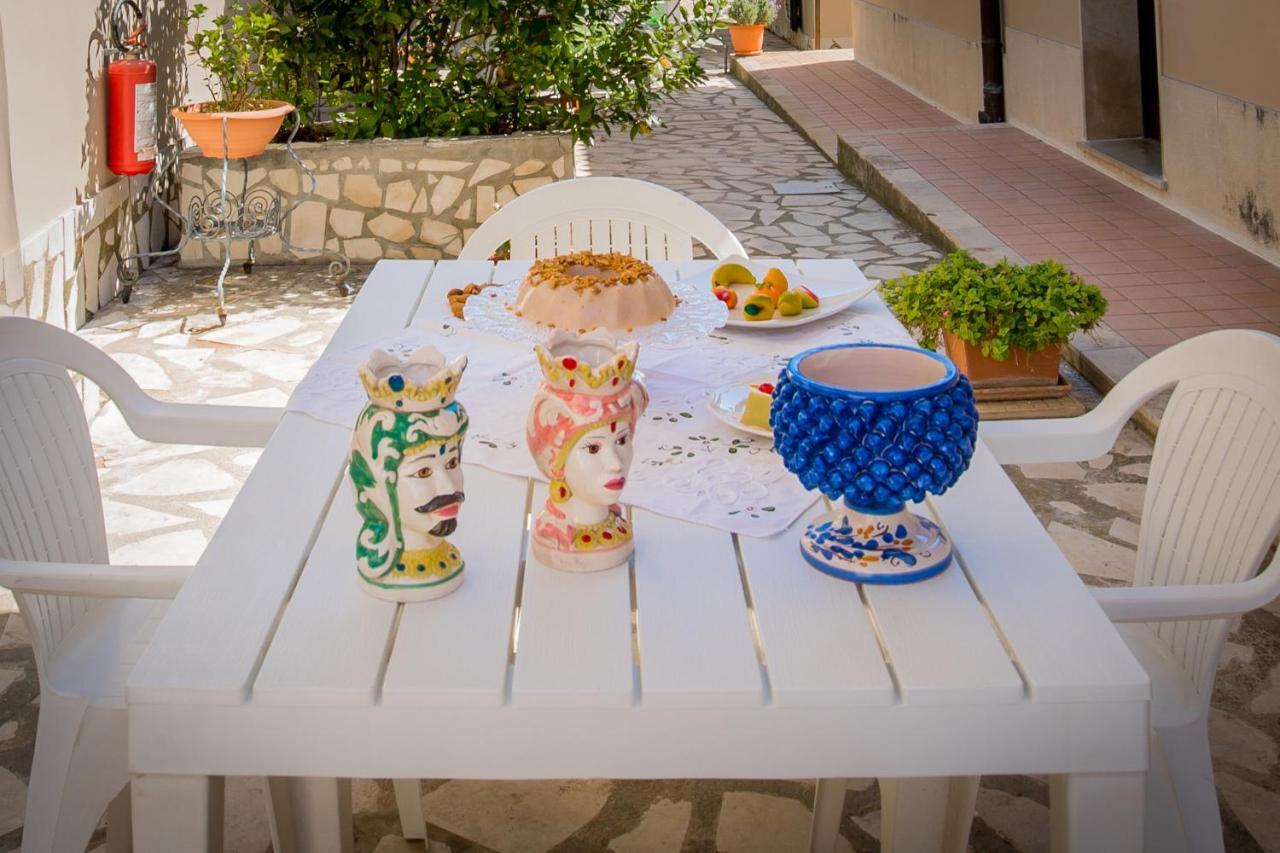 Villa Degli Ulivi Avola Bagian luar foto